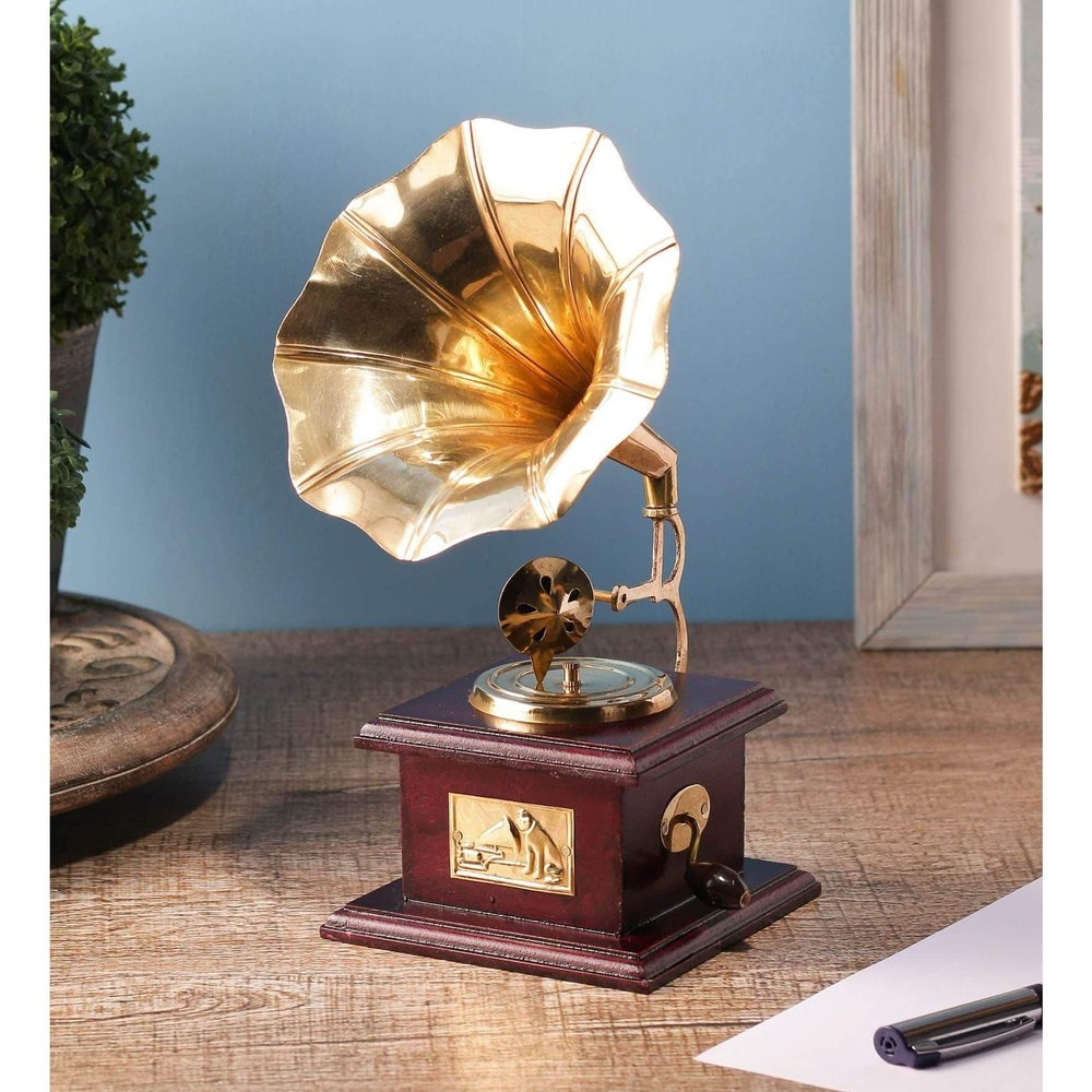 Golden Brass Mini Decorative Gramophone