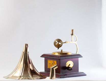 Golden Brass Mini Decorative Gramophone